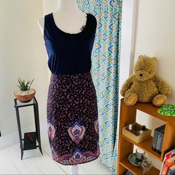 J. Crew The Pencil Skirt in Sateen Dot (size 2) - Picture 2 of 10